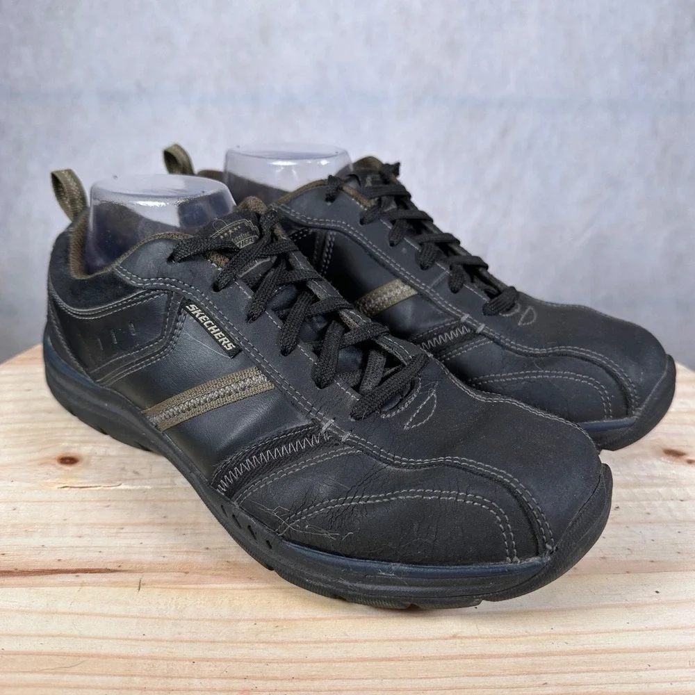 Skechers Handcrafted Sneakers Mens 9 Black Brown Good Leather Casual Rugged